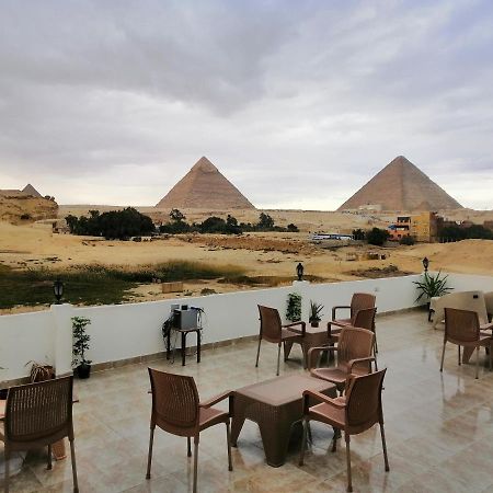 King Khufu Pyramids View Hotel Kafret el-Gabal 외부 사진