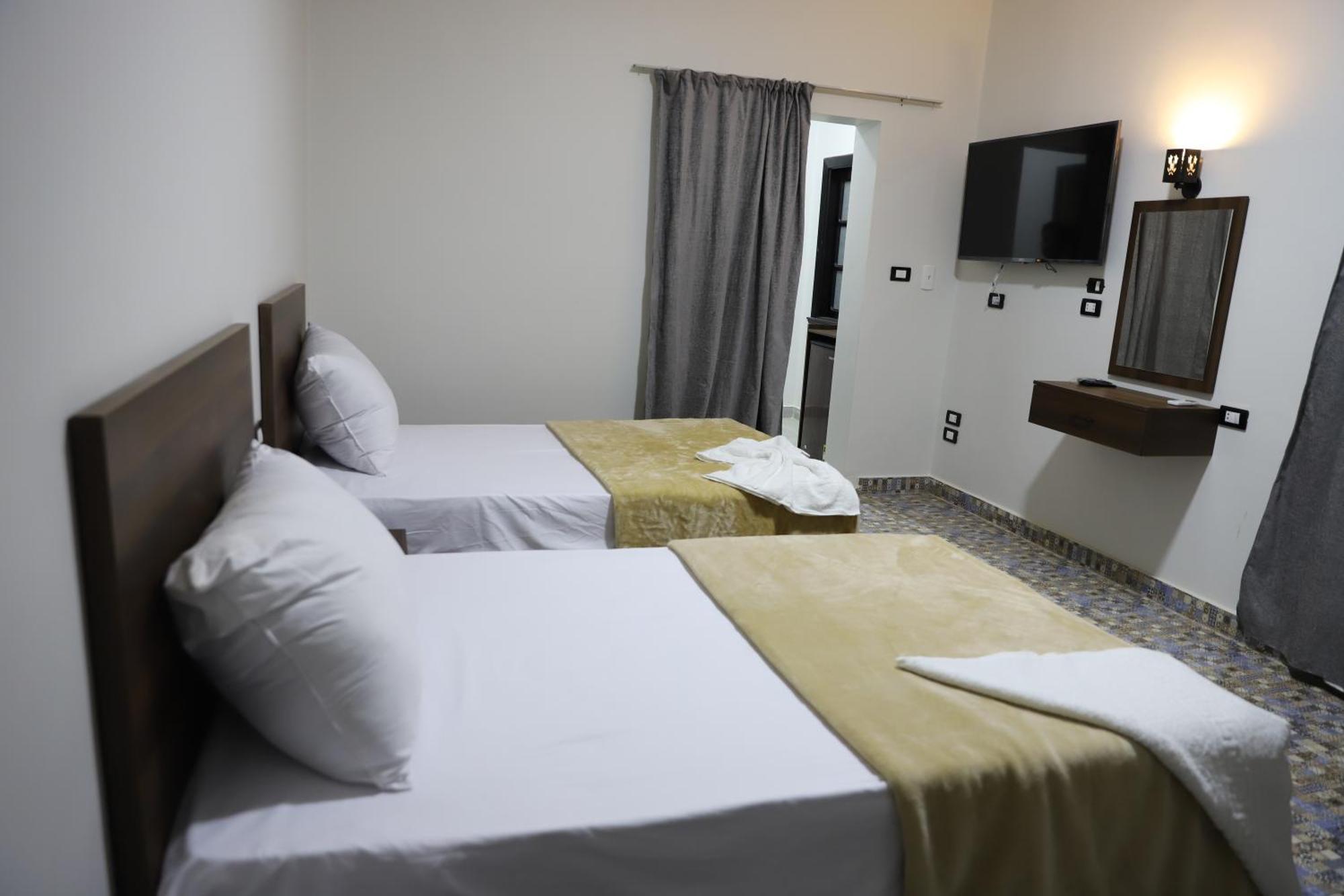 King Khufu Pyramids View Hotel Kafret el-Gabal 객실 사진