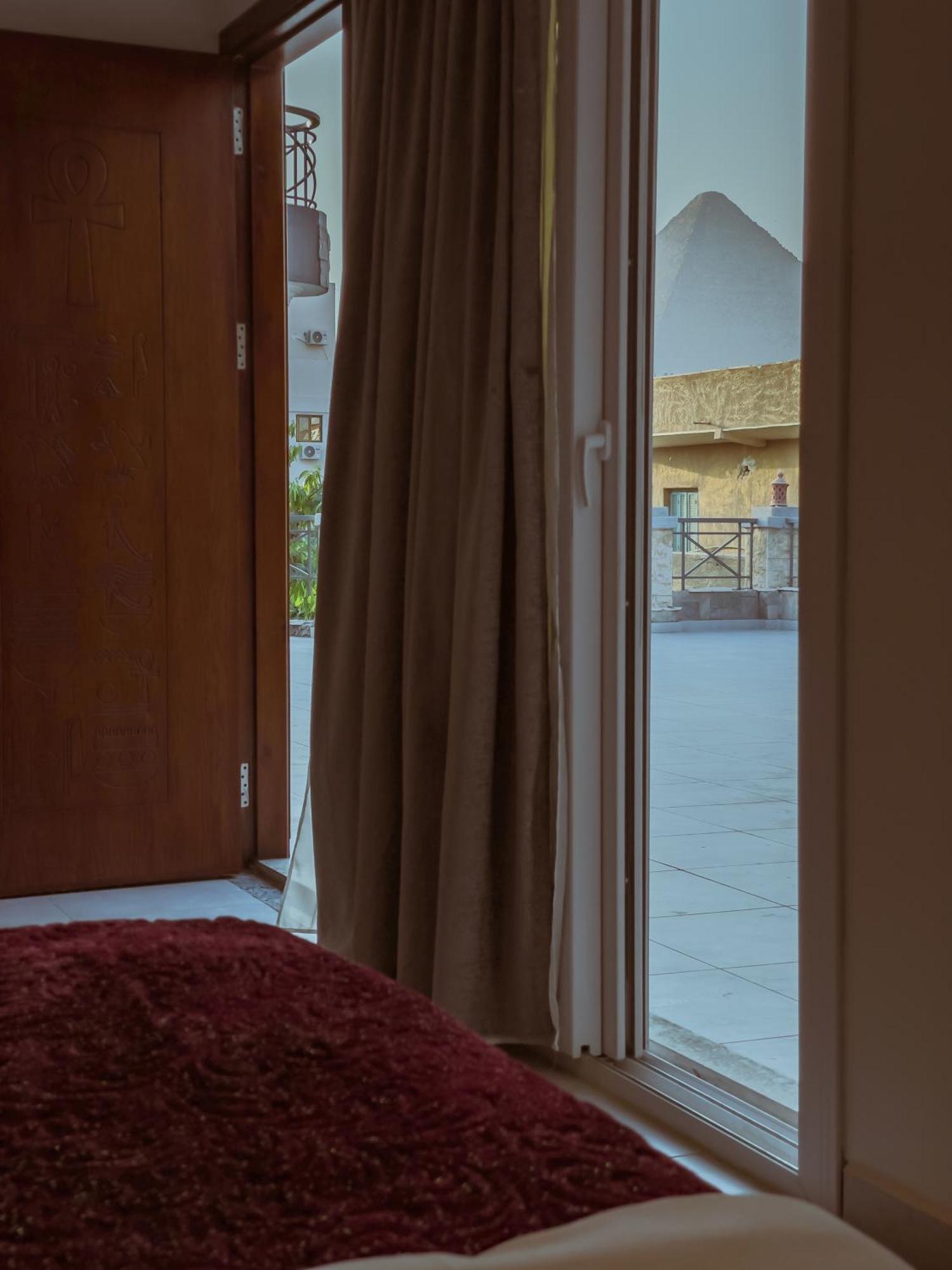 King Khufu Pyramids View Hotel Kafret el-Gabal 객실 사진
