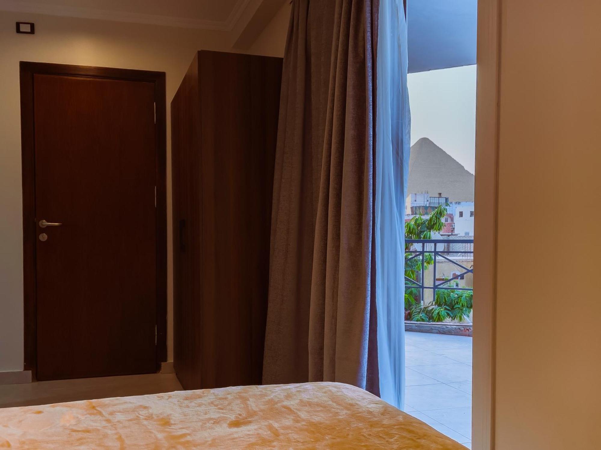 King Khufu Pyramids View Hotel Kafret el-Gabal 객실 사진