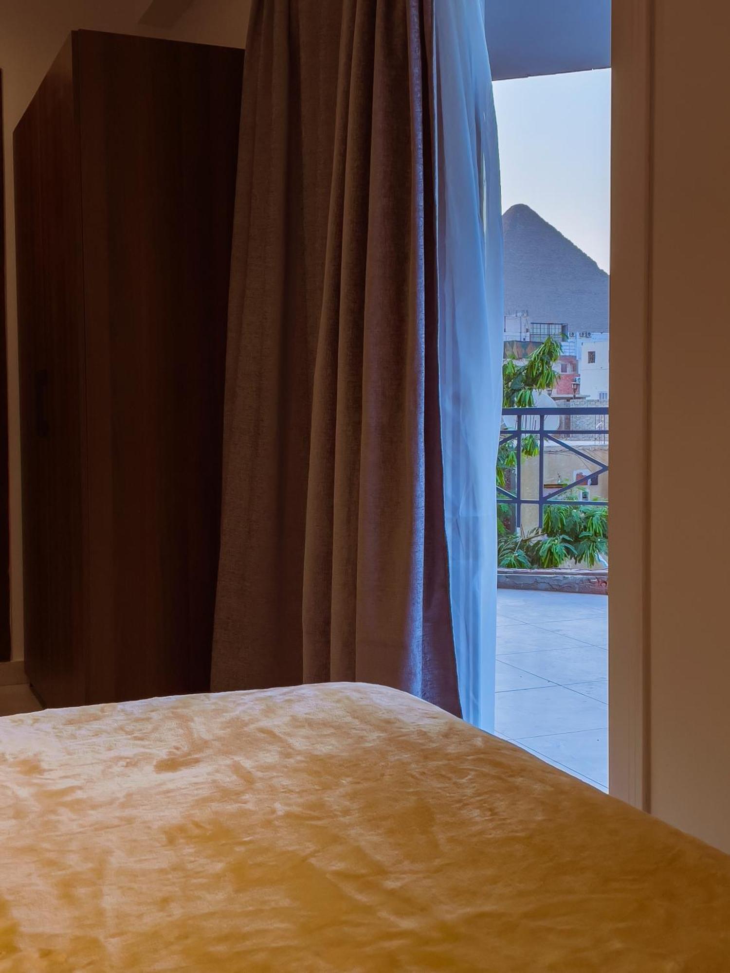 King Khufu Pyramids View Hotel Kafret el-Gabal 객실 사진