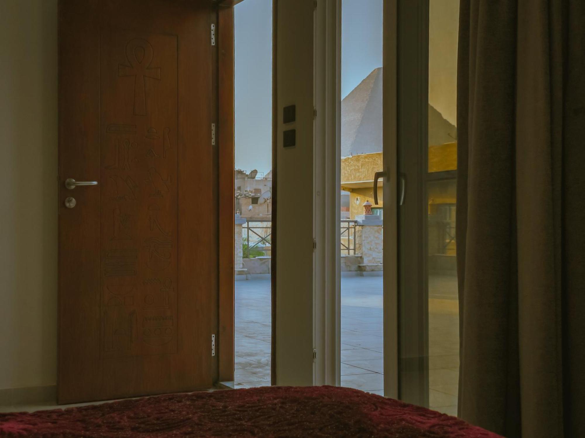 King Khufu Pyramids View Hotel Kafret el-Gabal 객실 사진